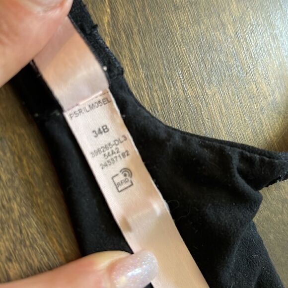 Victorias Secret Body by Victoria lined demi double signature straps  Sz-34B - Picture 9 of 10